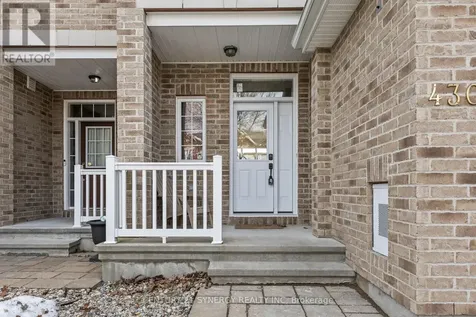 430 Foxhall Way Ottawa ON K2M 0G1