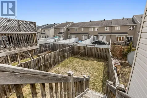 430 Foxhall Way Ottawa ON K2M 0G1
