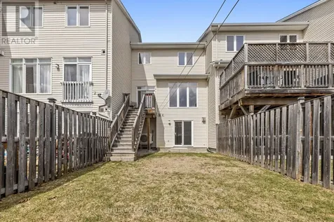 430 Foxhall Way Ottawa ON K2M 0G1