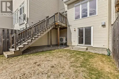 430 Foxhall Way Ottawa ON K2M 0G1