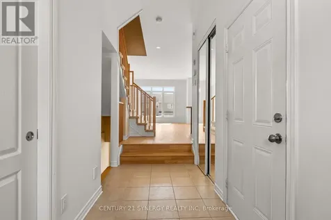 430 Foxhall Way Ottawa ON K2M 0G1