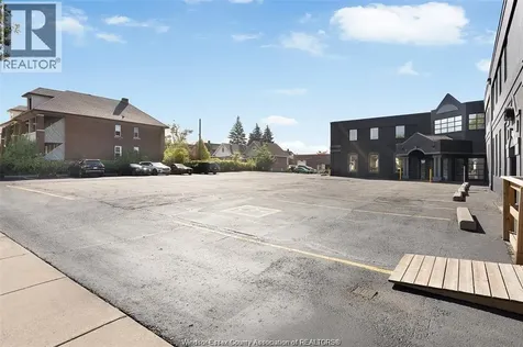 1501 Howard Avenue Windsor ON N8X 3T5