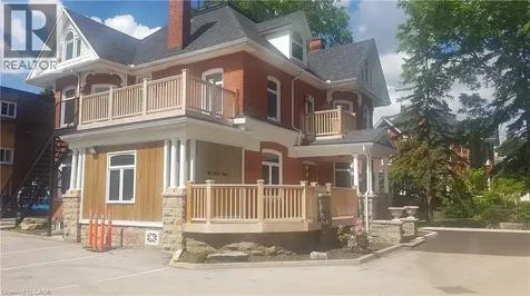 84 Main Street East Grimsby ON L3M 1N3