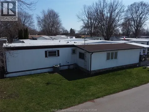 30 Regency Drive Chatham ON N7L 4E8