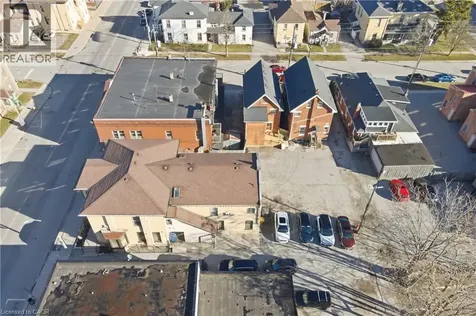 129 Market Street Brantford ON N3T 2Z9