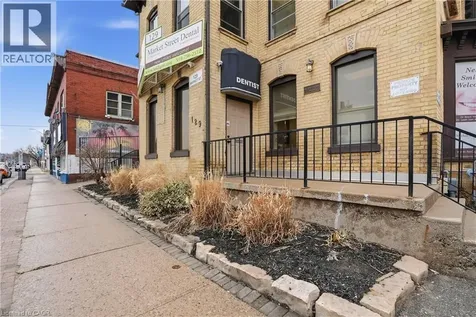 129 Market Street Brantford ON N3T 2Z9
