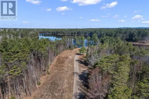 768 Airport Road Petawawa ON K8A 6W7