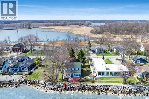 1247 Heritage Road Kingsville ON N9Y 2E6