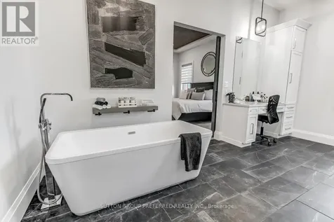 25770 Poplar Hill Road Middlesex Centre ON N0M 1P0