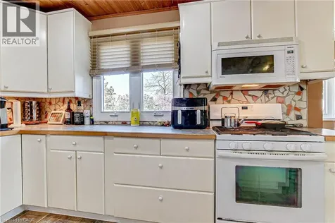 88 Woodstock Avenue Long Point ON N0E 1M0