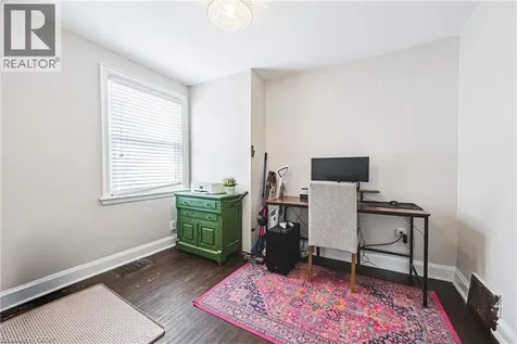 239 Rosewood Road Hamilton ON L8K 3J5