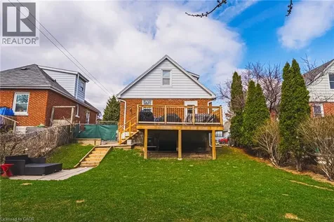239 Rosewood Road Hamilton ON L8K 3J5