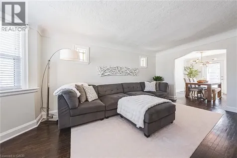 239 Rosewood Road Hamilton ON L8K 3J5