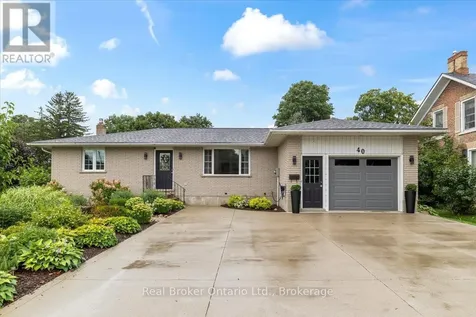40 Arthur Street West Minto ON N0G 1Z0
