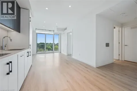 741 King Street West Kitchener ON N2G 4K9