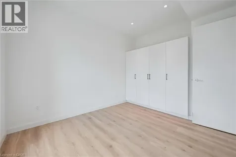 741 King Street West Kitchener ON N2G 4K9
