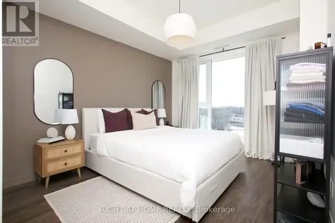 6 David Eyer Road Richmond Hill ON L4S 0N5