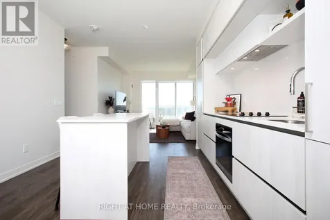 6 David Eyer Road Richmond Hill ON L4S 0N5