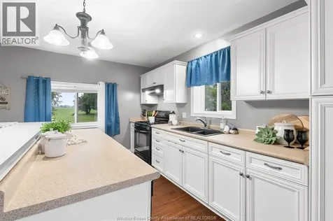 18332 Erieau Road Chatham-kent ON N0P 1A0