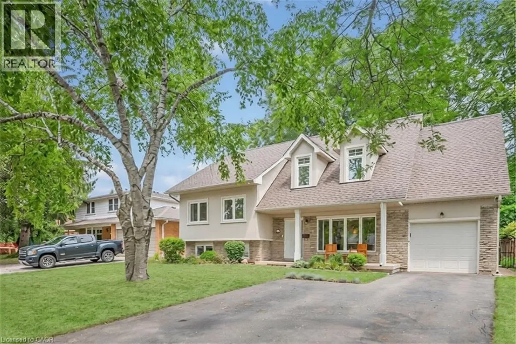 285 Surrey Drive Oakville ON L6L 3T6