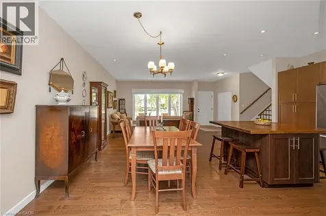 285 Surrey Drive Oakville ON L6L 3T6