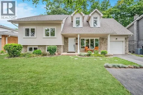 285 Surrey Drive Oakville ON L6L 3T6