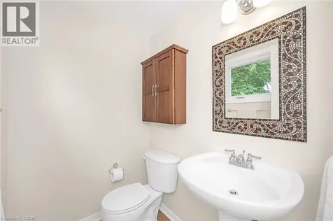 285 Surrey Drive Oakville ON L6L 3T6