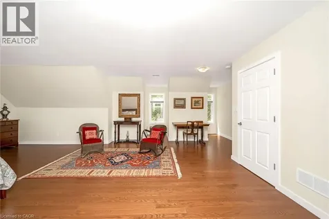 285 Surrey Drive Oakville ON L6L 3T6