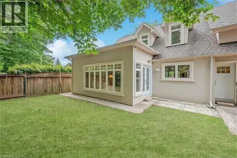 285 Surrey Drive Oakville ON L6L 3T6