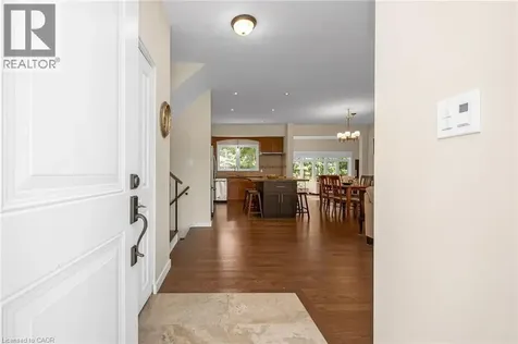 285 Surrey Drive Oakville ON L6L 3T6