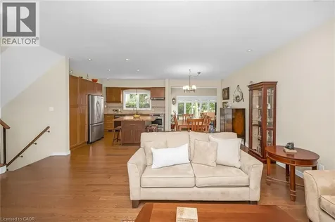 285 Surrey Drive Oakville ON L6L 3T6