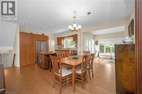 285 Surrey Drive Oakville ON L6L 3T6