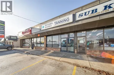 3041 Dougall Avenue Windsor ON N9E 1S3