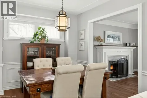 2119 Paisley Avenue Burlington ON L7R 1W1