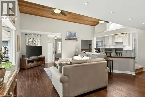 2119 Paisley Avenue Burlington ON L7R 1W1