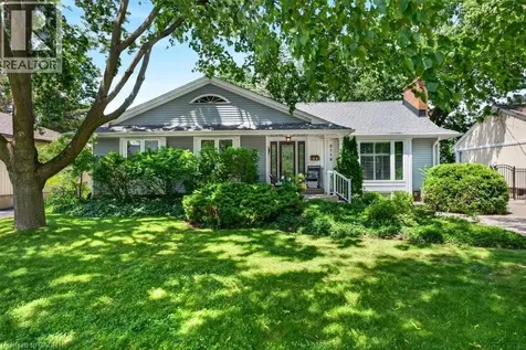 2119 Paisley Avenue Burlington ON L7R 1W1