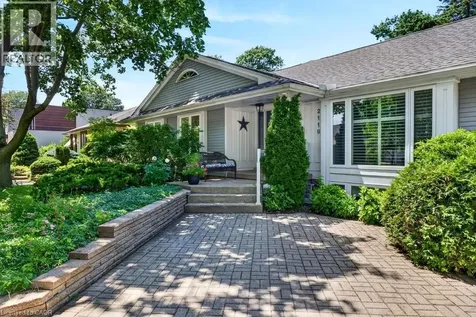 2119 Paisley Avenue Burlington ON L7R 1W1