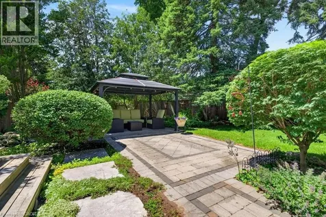 2119 Paisley Avenue Burlington ON L7R 1W1