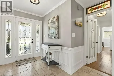 2119 Paisley Avenue Burlington ON L7R 1W1