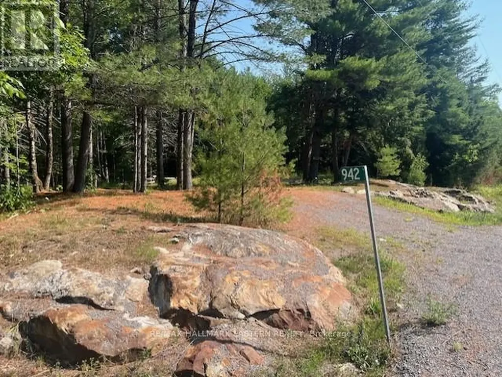 942 Balmer Road North Kawartha ON K0L 1A0