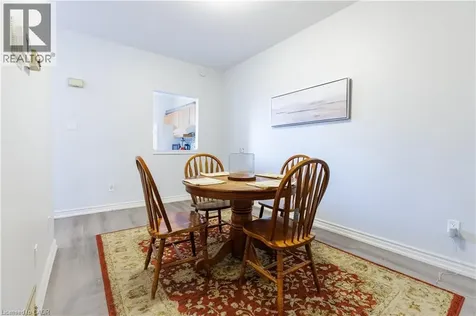 1570 Richmond Street London ON N6G 4W1