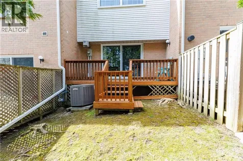 1570 Richmond Street London ON N6G 4W1
