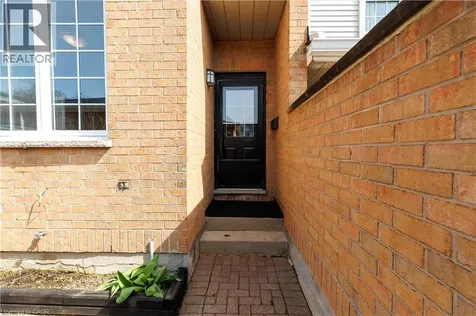 1570 Richmond Street London ON N6G 4W1