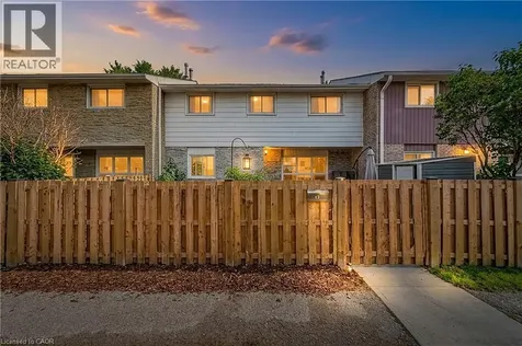 423 Westwood Drive Kitchener ON N2M 5B5
