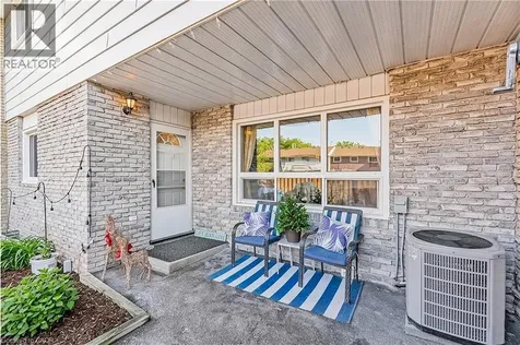 423 Westwood Drive Kitchener ON N2M 5B5
