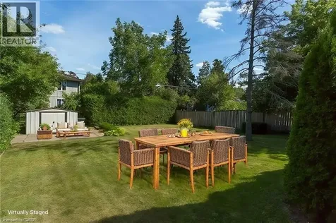 9 West 22nd Street Hamilton ON L9C 4N4