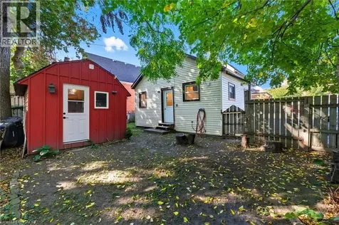 8 Tasker Street St. Catharines ON L2R 3Z8