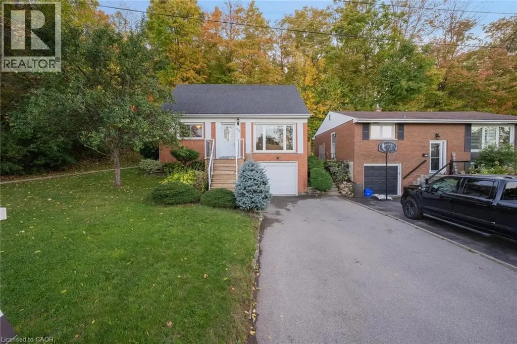 62 Brentwood Drive Stoney Creek ON L8G 2W8