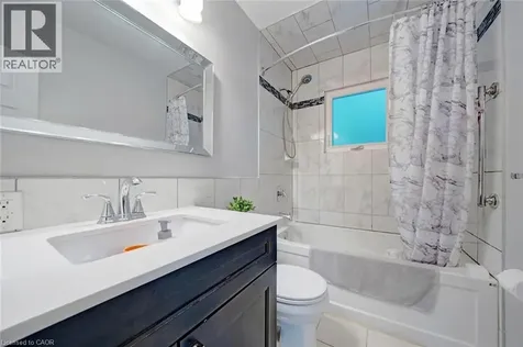 62 Brentwood Drive Stoney Creek ON L8G 2W8