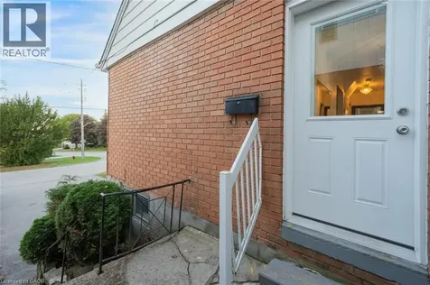 62 Brentwood Drive Stoney Creek ON L8G 2W8